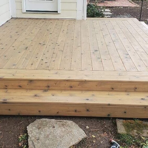 deck-staining-lexington